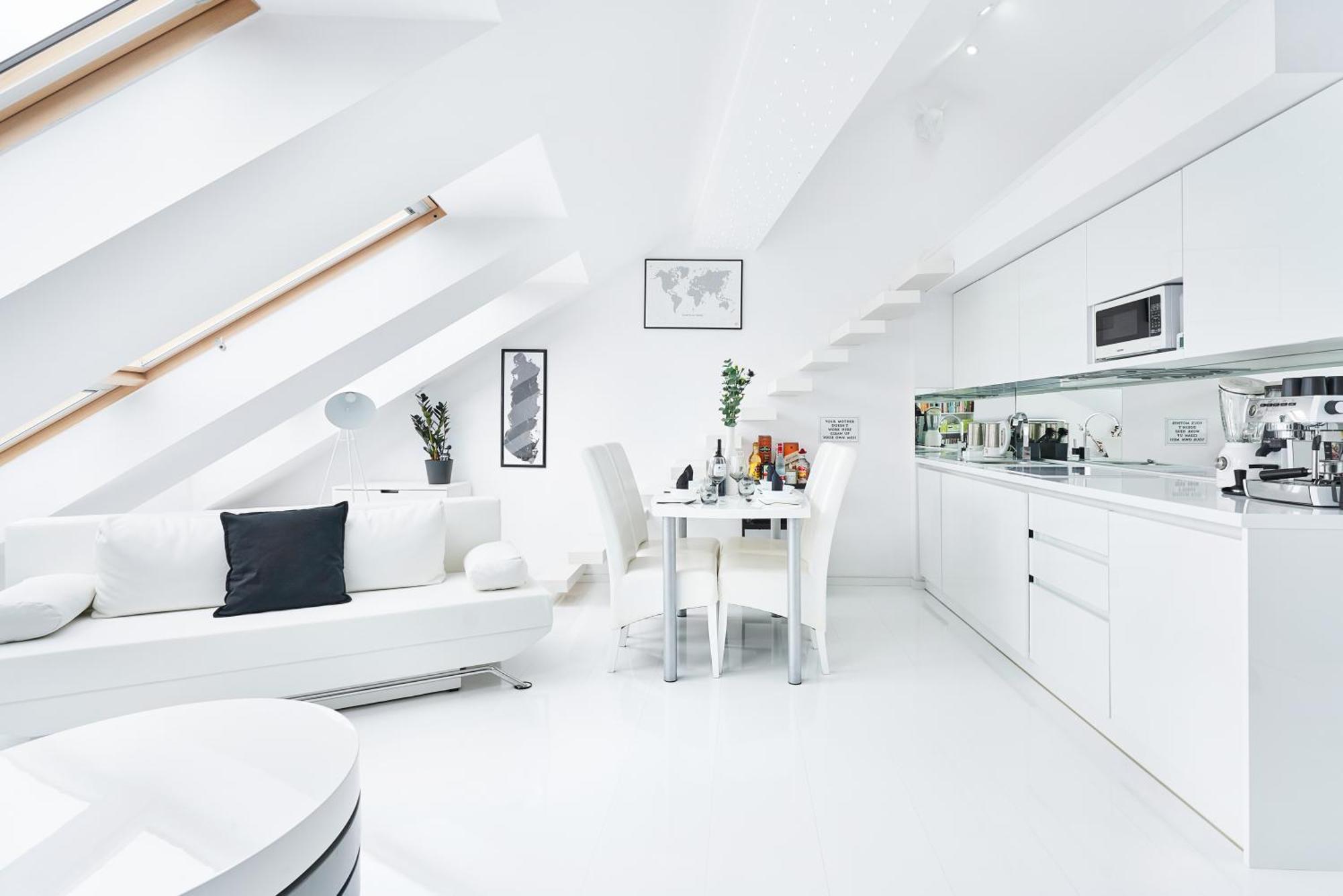 דירות קרקוב Unique Design Loft In Middle Of Centre Of Old Town With Netflix מראה חיצוני תמונה