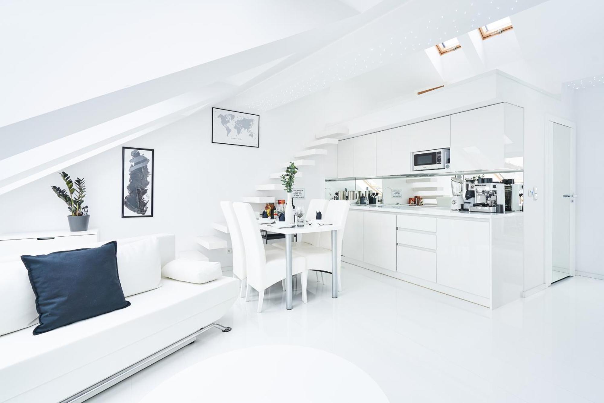 דירות קרקוב Unique Design Loft In Middle Of Centre Of Old Town With Netflix מראה חיצוני תמונה